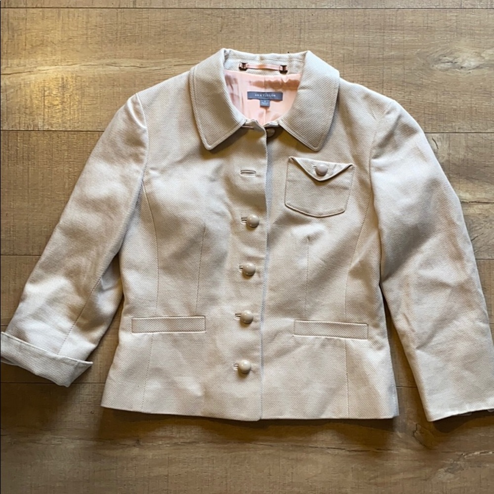 Ann Taylor size 0 blazer